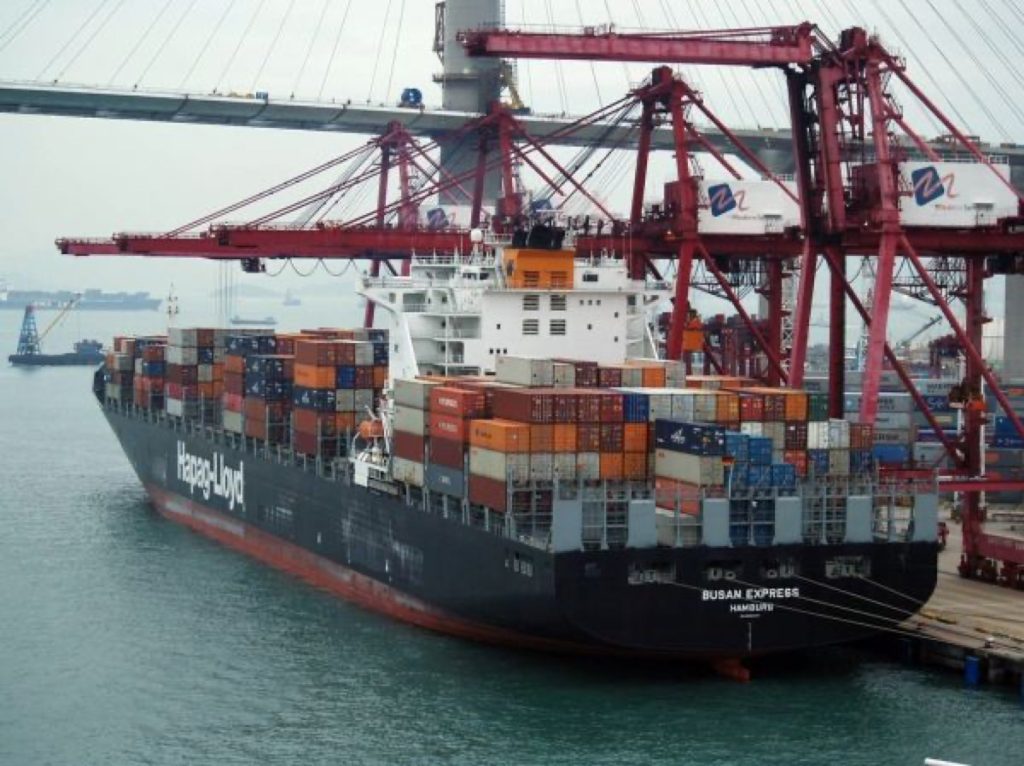 货柜码头，Busan Express at Hong Kong