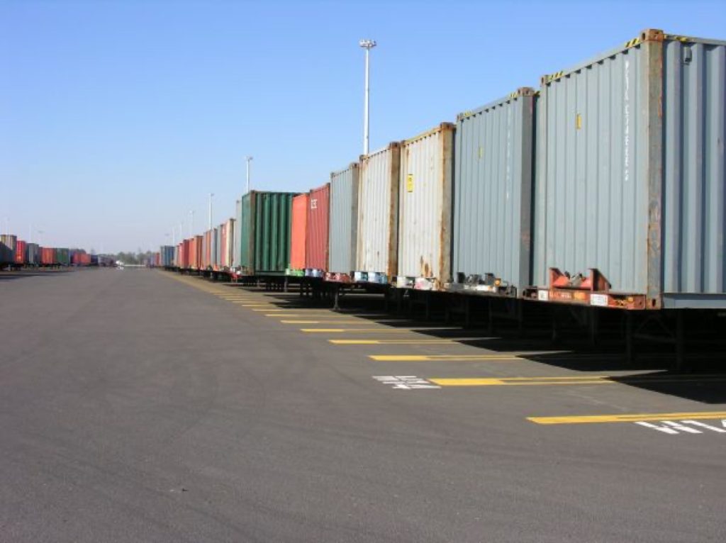 联运集装箱，containers