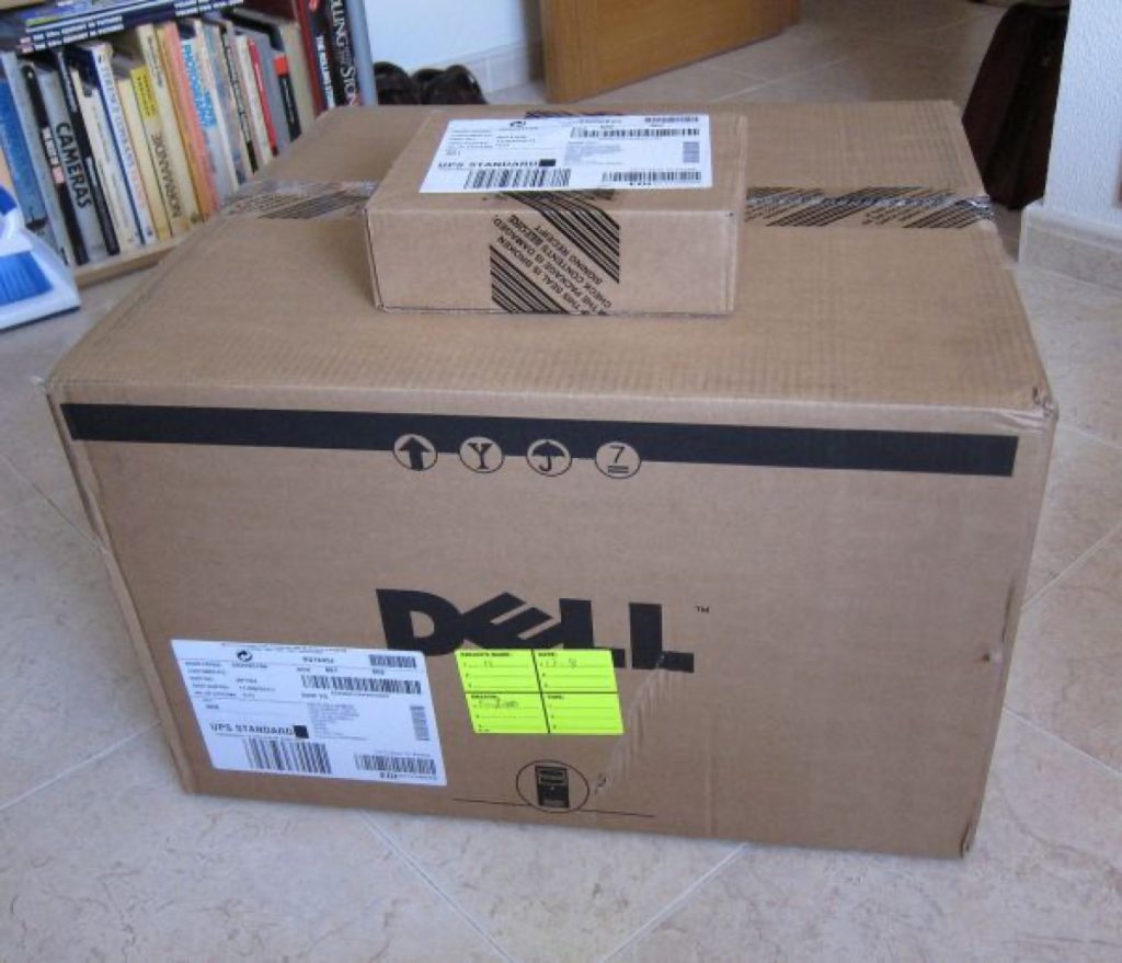 仓库纸箱，What's in the box? Project 365(3) Day 197