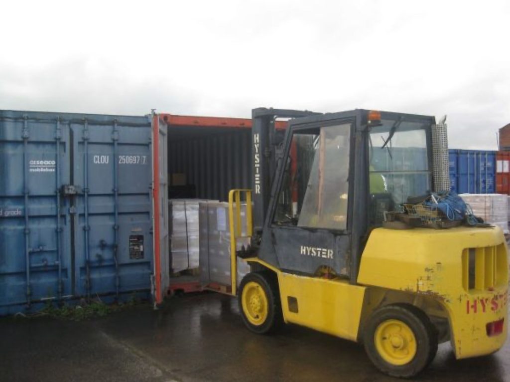 货运仓库,forklift-truck-loading-container