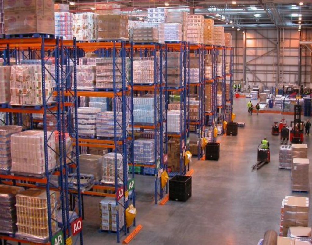 物流仓库，Distribution centre