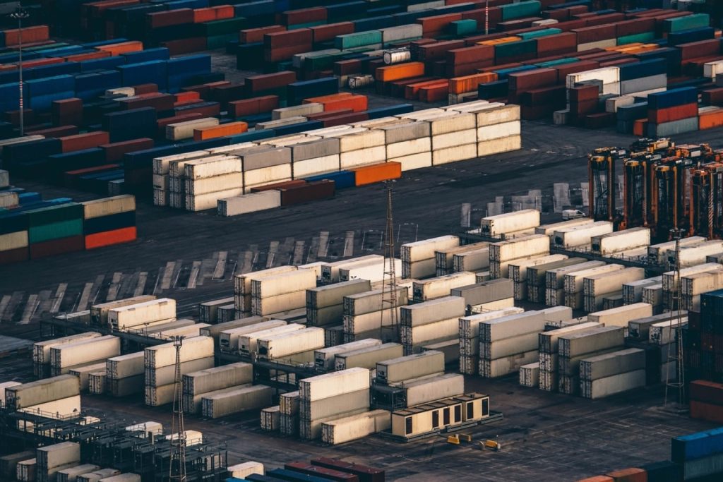 港口集装箱货柜，Stacks shipping containers Port Barcelona