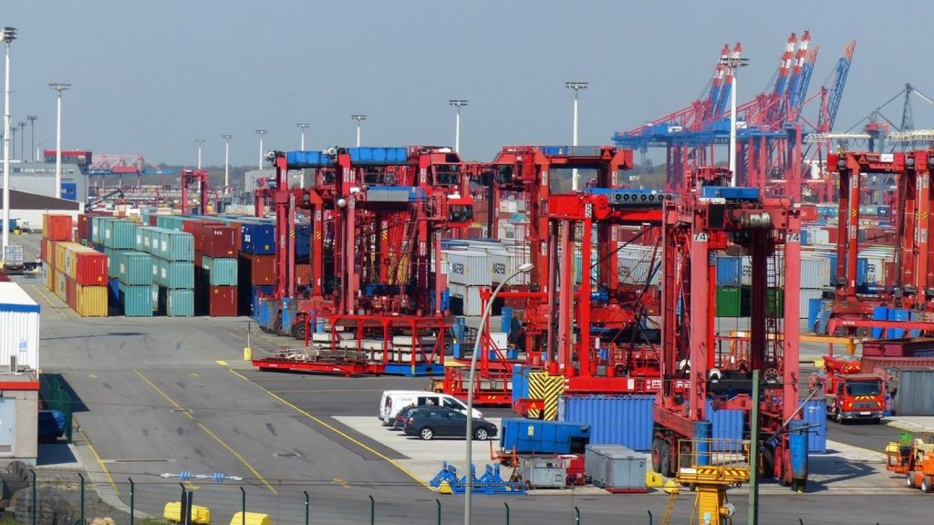 港口集装箱货柜,Shipping containers port