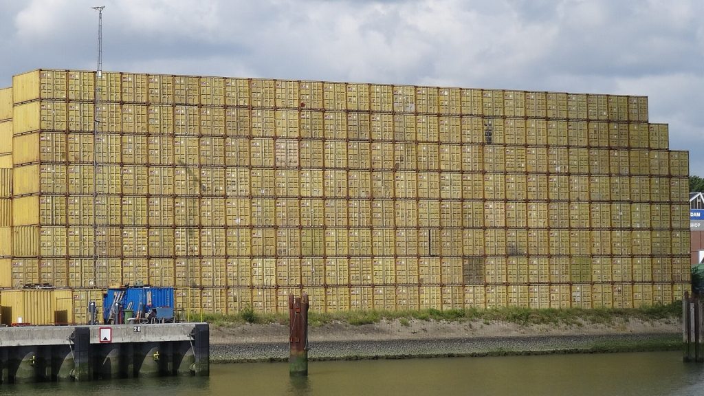 港口集装箱货柜，Shipping container stacks - Port of Rotterdam - 2014 - 1.jpg