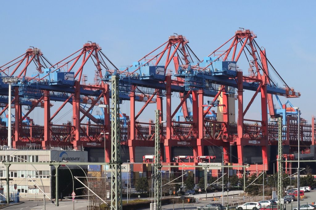 集装箱堆场，Hamburg Waltershof Container-Terminal.jpg