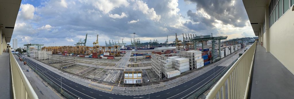 集装箱堆场，Keppel Container Terminal - panorama.jpg