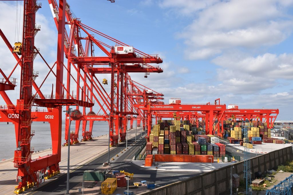 集装箱堆场，Liverpool2 Container Terminal - August 2021.jpg