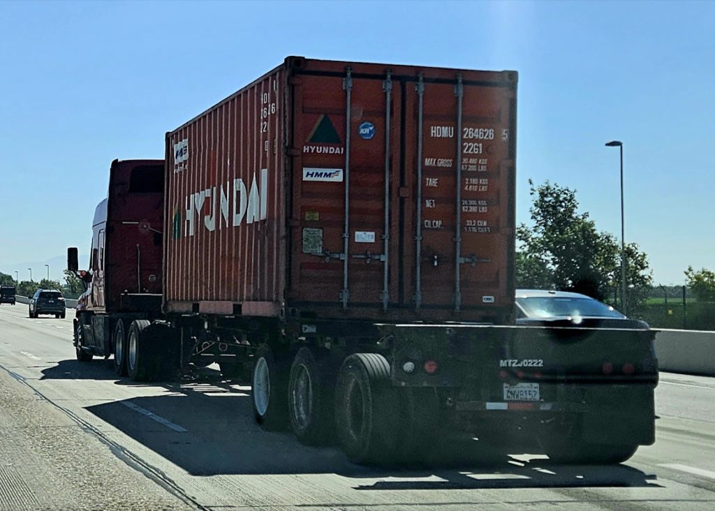 联运货柜，Hyundai container.jpg