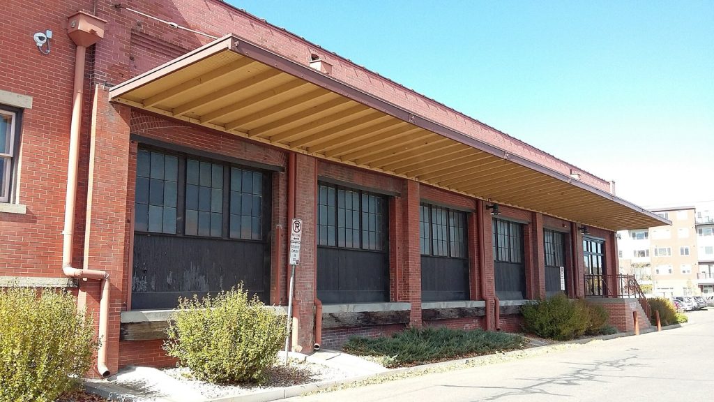 装货月台，C&S Freight Depot, old east side dock, Ft Collins.jpg